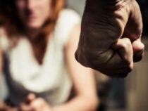 Handy-Passwort verweigert: Mann fügt seiner Frau schwere Verbrennungen zu