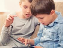 Eltern sollen keine Technologie als “Babysitter“ verwenden