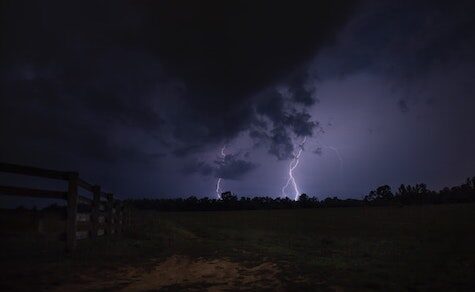 Kurz, aber heftig: Meteorologen geben Unwetter-Alarm für weite Teile des Landes