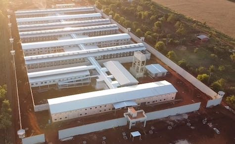 Zwei Häftlinge fliehen aus dem Hochsicherheitsgefängnis in Minga Guazú