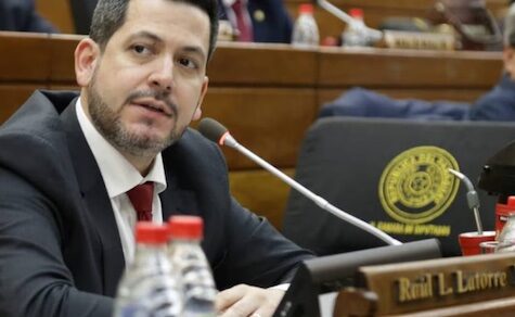 Latorre hält eine Debatte über die Zukunft der parlamentarischen Rentenkasse für notwendig