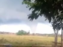 Ein weiterer Tornado fordert das Leben eines Kindes