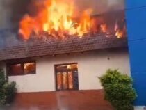 Almacén 50: Das Feuer schien unkontrollierbar