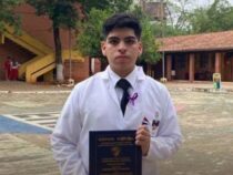 Bester Absolvent wird bei Abschlussrede zensiert, weil er Mängel der paraguayischen Bildung hinterfragt