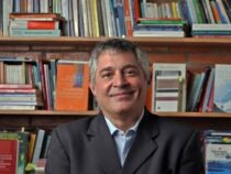 Regierung treibt Gesetz von Mobiltelefonen in Schulen voran