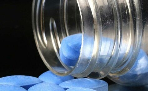 Urologe fordert medizinische Untersuchungen vor der Einnahme der „blauen Pille“