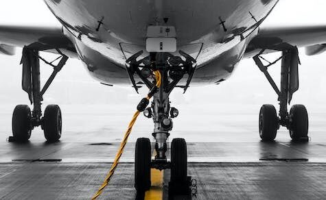 Krieg im Nahen Osten lässt Treibstoffpreise bei Flügen steigen