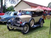 Zeitreise in die Vergangenheit: Erstes Oldtimertreffen in der Kolonie Sudetia