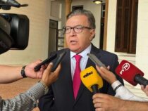 Nicanor Duarte Frutos: „Niemand respektiert Santiago Peña, es gibt keine politische Führung“