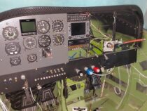Leichtflugzeug in illegaler Werkstatt beschlagnahmt