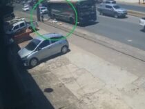 Der Tod einer Frau, die aus einem Bus stürzte, war kein Unfall