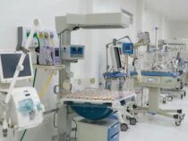 Baby, das in der von Peña eingeweihten Neugeborenen-ITS in Villarrica nicht behandelt werden konnte, stirbt