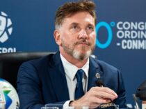 Präsenz wichtiger Fußballfunktionäre im Land ausgenutzt