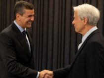 J.P. MORGAN hebt die Sicherheit für Geschäfte in Paraguay hervor