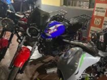Schrottplatz durchsucht: Dutzende gestohlene Motorräder und Motoren beschlagnahmt