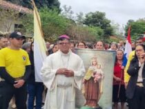 “Lächerlich, wenn das Land trotz massiver Religiosität aufgrund einer Million Pilger in Korruption ertrinkt“, kritisiert Bischof López