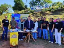 Banda Santa Fe und Grupo Oasis: Musikalisches Programm bei “Mbocayaty Emprende“