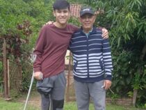 So sehen Sieger aus: Sieg der Gemeinschaft für Fernando Aquino