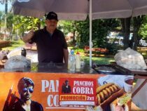 8 Jahre Tradition: Wie der erste Hot-Dog-Wagen Encarnación eroberte