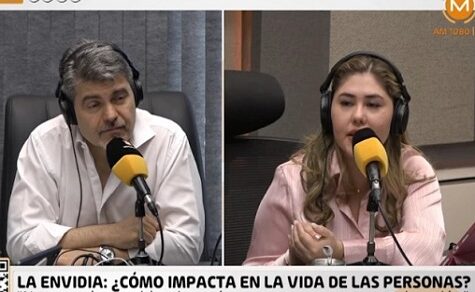 “So schmerzhaft wie körperlicher Schmerz“: Wie Neid unser Wohlbefinden und unsere Freundschaften zerstört