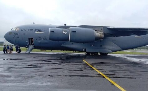 US-Militärflugzeug landet mit Waffen in Paraguay