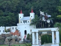 Ritterlichkeit in verschiedenen Bereichen: Das geheimnisvolle Templerschloss von Tobatí