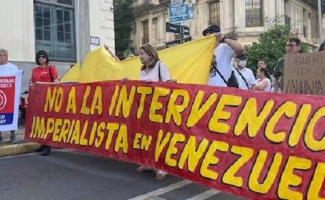 Eskalation in Südamerika: Protestmärsche in verschiedenen Bereichen der Hauptstadt gegen US-Militärschlag
