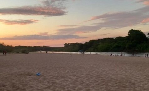 Weiße Sandstrände am Fluss: Ein neues Paradies für Sommer-Touristen