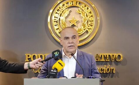 Aufgrund des öffentlichen Drucks verzichtet Bachi Núñez auf seine Bonifikation