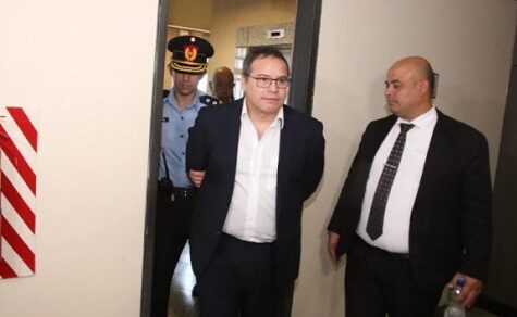 Zehn-Jahres-Urteil wegen sexueller Nötigung noch nicht rechtskräftig: Journalist profitiert von Haftzeit-Regelung