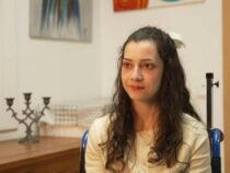 Euthanasie mit 25: Warum das Schicksal dieser jungen Frau die Menschheit in Frage stellt