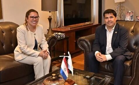 Mehr als nur bunte Federn: Wie diese Messe Paraguay auf die Weltkarte des Öko-Tourismus setzt