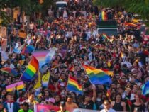 Zahlen-Krieg um die Liebe: LGBTIQ-Gemeinschaft führt Staat vor