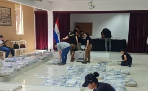 Blinder Glaube, fette Beute: Wie eine falsche Kirche Gläubige zu Drogenkurieren machte