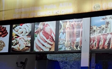 Erst Scheibe zertrümmert, dann den Grill gefüllt: Diebe klauen Festtags-Fleisch