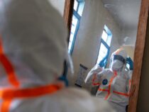 Angst vor dem Killer-Virus: Gesundheitsministerium verschärft Grenzkontrollen nach weltweitem Ebola-Alarm