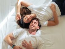 Kann man ohne Sex glücklich sein? Was Studien zeigen