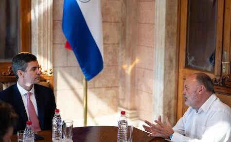 Peña erörtert mit Iberia die Eröffnung neuer Flugrouten zwischen Paraguay und Metropolen weltweit