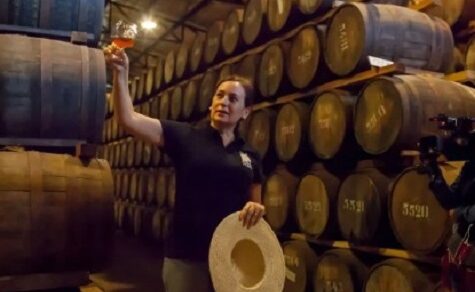 Mehr als nur Rum! Erfahren Sie alles über die Geheimnisse des paraguayischen Zuckerrohrschnapses
