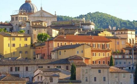 Netzwerken im Schloss: So erobern paraguayische Unternehmer den italienischen Markt
